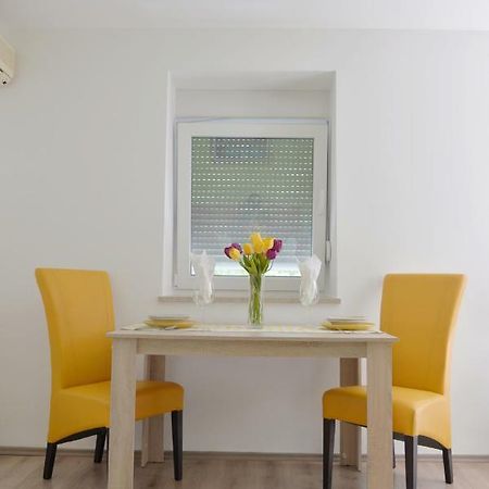 Apartman Karla Apartment Ljubuski Exterior photo